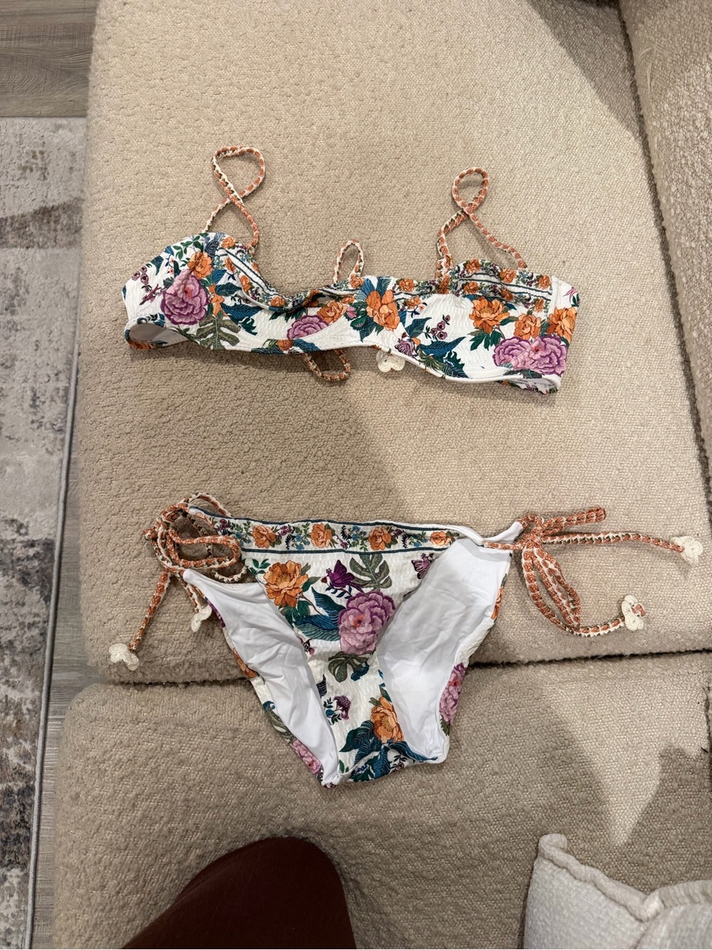FARM Rio Sweet Bloom Bikini - Picture 3 of 3